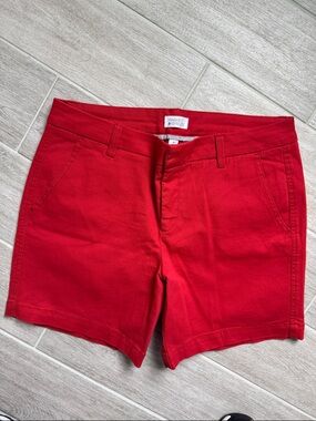 Market & Spruce Bright Red Women's Casual Shorts
